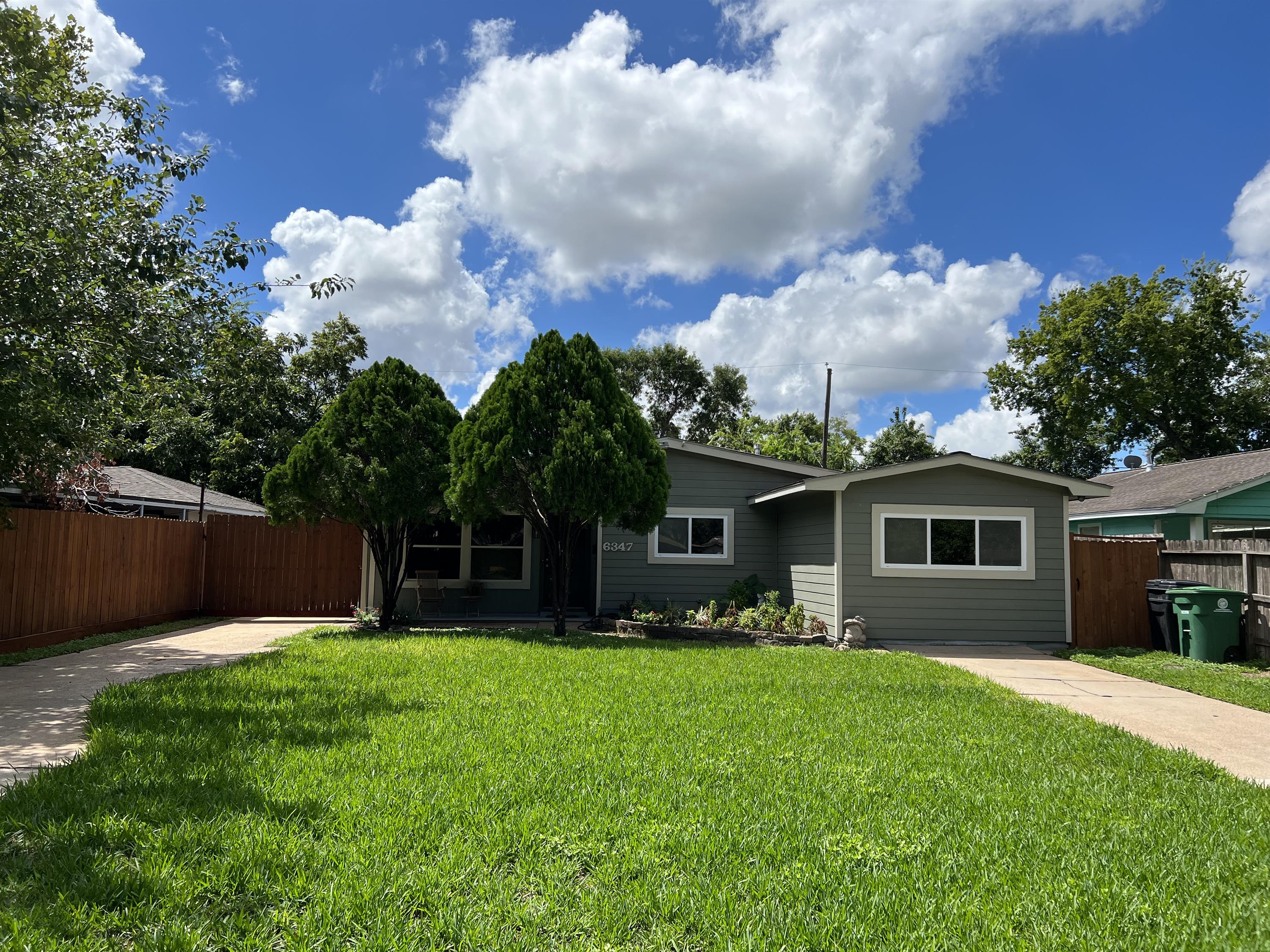 6347 Limestone Street - 1